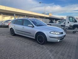 Silber Gebraucht 2005 Renault Laguna GrandTour Avantage Kombi | 1.499 € (Superpreis)