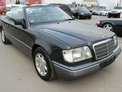 Schwarz Gebraucht 1996 Mercedes E320 Cabrio | 14.900 €