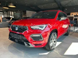 Rot Gebraucht 2022 Seat Ateca 4Drive SUV | 33.850 € (Etwas zu teuer)