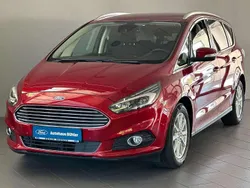 Rubyrot (metallic) Gebraucht 2017 Ford S-MAX Titanium Van / Kleinbus | 20.990 € (Guter Preis)