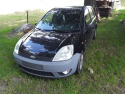 Schwarz Gebraucht 2002 Ford Fiesta Kleinwagen | 1.000 € (Fairer Preis)