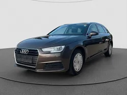 Braun Gebraucht 2017 Audi A4 Basis Kombi | 10.850 € (Guter Preis)