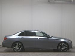 Grau Gebraucht 2020 Mercedes E200 Avantgarde Limousine | 24.980 € (Fairer Preis)