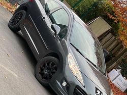 Grau Gebraucht 2010 Peugeot 207 Kleinwagen | 4.000 € (Fairer Preis)