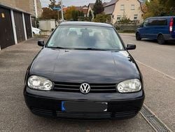 Schwarz Gebraucht 2000 VW Golf IV GT Limousine | 1.190 € (Superpreis)