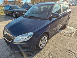 Blau Gebraucht 2010 Skoda Fabia Ambiente Kombi | 3.900 € (Fairer Preis)