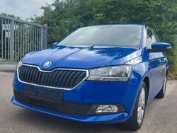 Blau Gebraucht 2021 Skoda Fabia Ambition Kleinwagen | 12.490 € (Guter Preis)