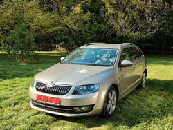 Beige Gebraucht 2014 Skoda Octavia Ambition Kombi | 10.000 € (Guter Preis)