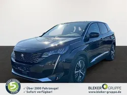 Perlaneraschwarz Gebraucht 2022 Peugeot 3008 Allure SUV | 23.880 € (Guter Preis)