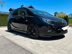 Opel Zafira Tourer