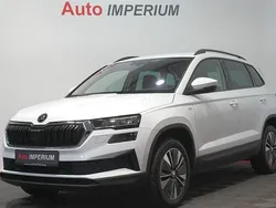 Weiß Gebraucht 2022 Skoda Karoq Tour SUV | 26.590 € (Fairer Preis)