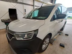 Weiß Gebraucht 2023 Renault Kangoo Rapid Extra Van / Kleinbus | 18.777 € (Guter Preis)