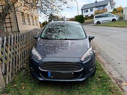 Grau Gebraucht 2013 Ford Fiesta Kleinwagen | 3.000 € (Fairer Preis)