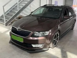 Braun Gebraucht 2013 Skoda Octavia Ambition Kombi | 5.999 € (Guter Preis)