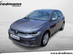 Rauchgrau metallic Gebraucht 2024 VW Polo Style Limousine | 25.850 € (Fairer Preis)