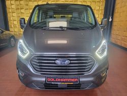 Grau Gebraucht 2021 Ford Tourneo Van / Kleinbus | 34.999 € (Fairer Preis)