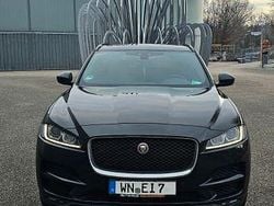 Schwarz Gebraucht 2019 Jaguar F-Pace Portfolio SUV | 25.700 € (Superpreis)