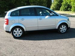 Silber Gebraucht 2005 Audi A2 Kleinwagen | 8.800 €