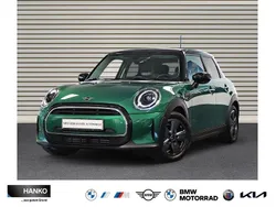 British racing green metallic Gebraucht 2022 Mini Cooper Kleinwagen | 24.777 € (Fairer Preis)