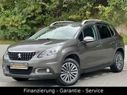 Grau Gebraucht 2019 Peugeot 2008 Active SUV | 10.490 € (Guter Preis)