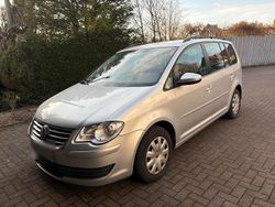 Silber Gebraucht 2009 VW Touran Van / Kleinbus | 6.200 € (Teuer)