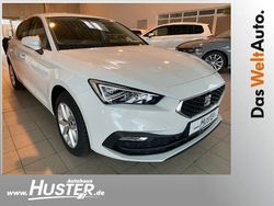 Weiß Gebraucht 2020 Seat Leon Style Limousine | 22.921 €