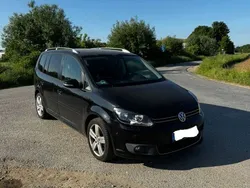 Schwarz Gebraucht 2014 VW Touran Cup Van / Kleinbus | 9.100 € (Superpreis)