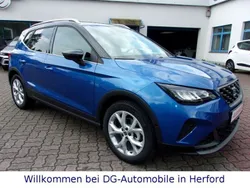 Blau Neu 2024 Seat Arona FR SUV | 25.990 € (Fairer Preis)