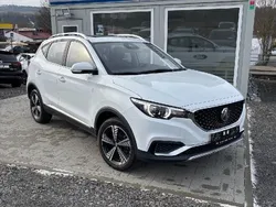 Weiß Gebraucht 2021 MG ZS Luxury Limousine | 16.990 € (Etwas zu teuer)