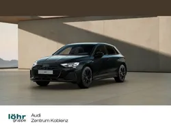 Mythosschwarz metallic Gebraucht 2025 Audi A3 Sportback e-tron S-Line Limousine | 52.480 € (Guter Preis)