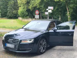 Blau Gebraucht 2014 Audi A8 Advanced Limousine | 24.700 € (Superpreis)