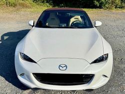 Weiß Gebraucht 2018 Mazda MX5 Edition Cabrio | 21.000 € (Fairer Preis)
