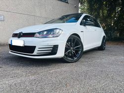 Weiß Gebraucht 2015 VW Golf VII GTI Limousine | 14.299 € (Guter Preis)