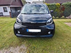Schwarz Gebraucht 2023 Smart ForTwo Electric Drive Cabrio | 13.999 € (Guter Preis)