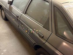 Blau Gebraucht 1992 Ford Escort Limousine | 5.600 €