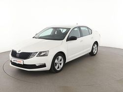 Weiß Gebraucht 2019 Skoda Octavia Style Limousine | 17.870 € (Fairer Preis)
