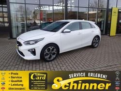 Weiß Gebraucht 2021 Kia Ceed Edition 7 Kleinwagen | 12.990 € (Superpreis)