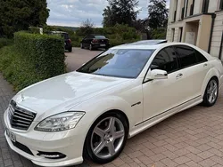 Weiß Gebraucht 2009 Mercedes S500 AMG Limousine | 22.250 €