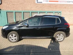 Schwarz Gebraucht 2014 Peugeot 2008 Allure SUV | 8.990 € (Fairer Preis)