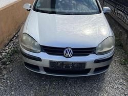 Silber Gebraucht 2003 VW Golf IV Trendline Limousine | 550 € (Superpreis)