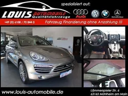 Grau Gebraucht 2014 Porsche Cayenne Platinum Edition SUV | 25.500 € (Guter Preis)