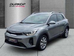 Grau Neu 2025 Kia Stonic Vision SUV | 25.790 € (Etwas zu teuer)