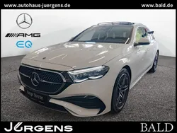 Weiss polarweiß Gebraucht 2024 Mercedes E450 AMG Kombi | 60.290 €