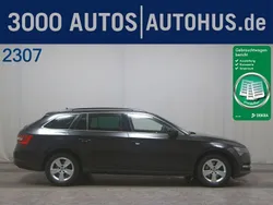 Schwarz magic perleffekt Gebraucht 2022 Skoda Superb Ambition Kombi | 15.990 € (Fairer Preis)