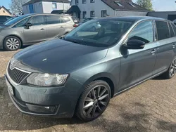 Grau Gebraucht 2015 Skoda Rapid Limousine | 6.600 € (Fairer Preis)