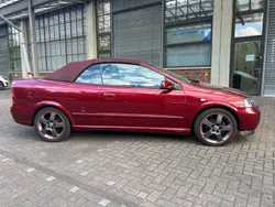Rot Gebraucht 2004 Opel Astra Cabriolet Cabrio | 6.990 €