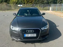 Schwarz Gebraucht 2012 Audi A6 S-Line Kombi | 9.500 € (Fairer Preis)
