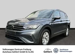 Grau Gebraucht 2023 VW Tiguan Allspace Life SUV | 42.900 € (Etwas zu teuer)