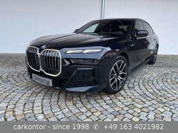 Carbonschwarz metallic Gebraucht 2024 BMW i7 M Sport Limousine | 95.990 € (Fairer Preis)