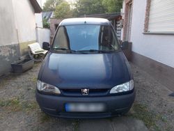 Blau Gebraucht 1999 Peugeot Partner Van / Kleinbus | 600 €